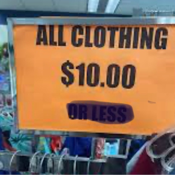 Moving sale! Everything must go!  ALL offers accepted! - Picture 1 of 1